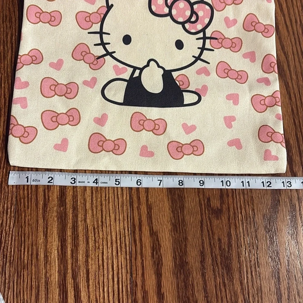 Hello Kitty Pink Tote canvas Bag zipper closure / small hello kitty stuffy NWOT